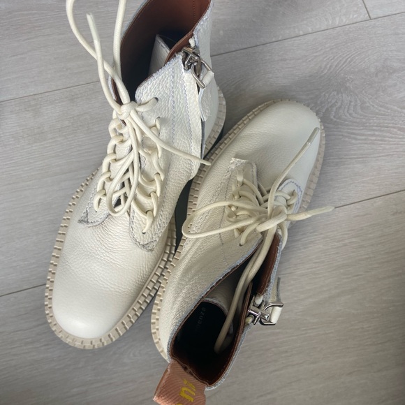 PROENZA SCHOULER
lace-up ankle boots - Picture 10 of 12